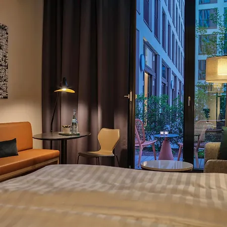 Aparthotel Adina