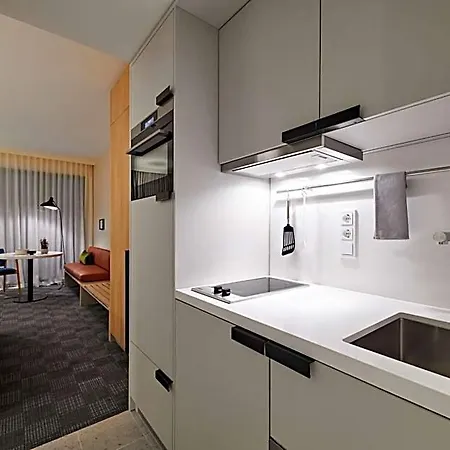 Aparthotel Adina