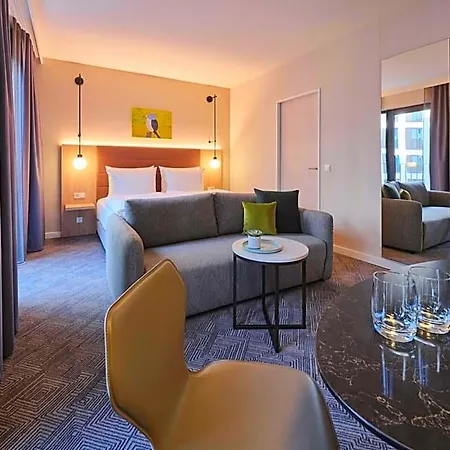 Adina Aparthotel Colonia