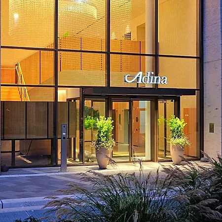 מלון דירות Adina קלן