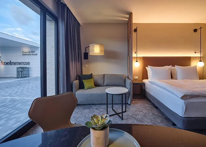 Aparthotel Adina Cologne