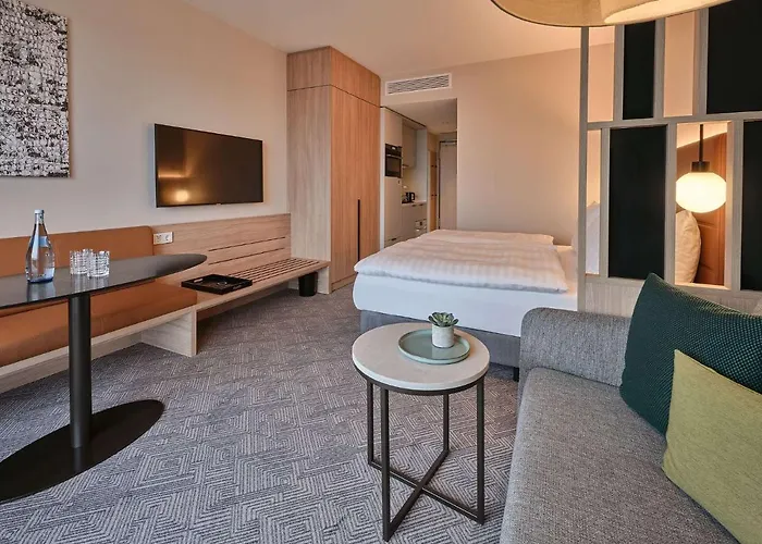 Aparthotel Adina Cologne