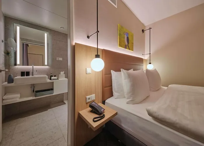 Lejlighedshotel Adina 4*